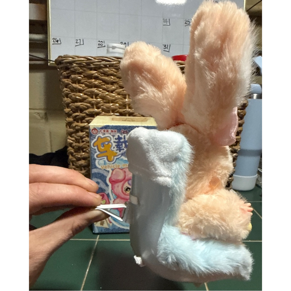 Baby Three Bunny Vehicle Mounted Baby - Picture 2 of 4